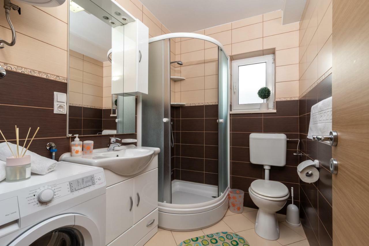 Apartment Nives Трогір Екстер'єр фото